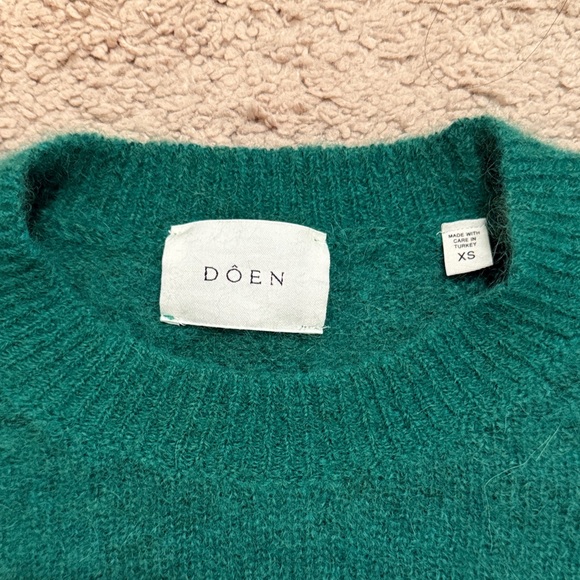 Doen Alpaca Crewneck Sweater in evergreen - Picture 3 of 5